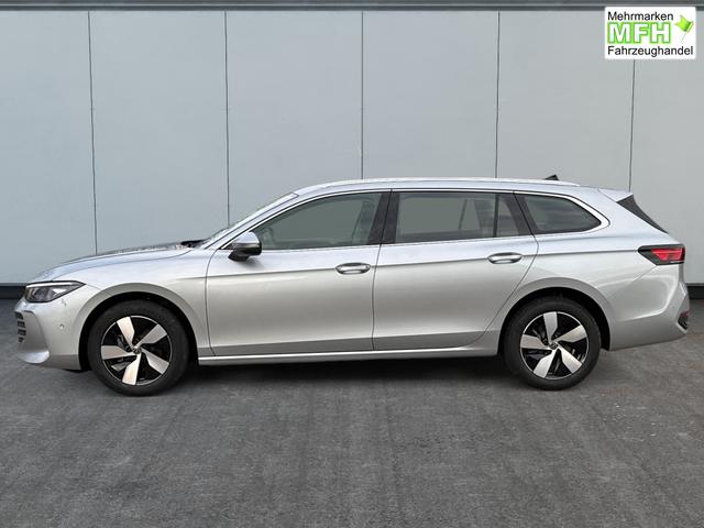 Volkswagen / Passat Variant / Silber / / / DSG+AHK+MASSAGE+NAVI+ACC+KAMERA+LED+17 ALU