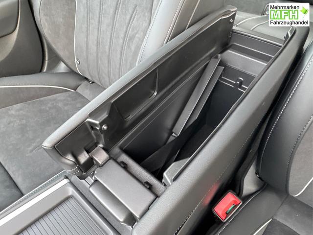 Volkswagen / Passat Variant / Silber / / / DSG+AHK+MASSAGE+NAVI+ACC+KAMERA+LED+17 ALU