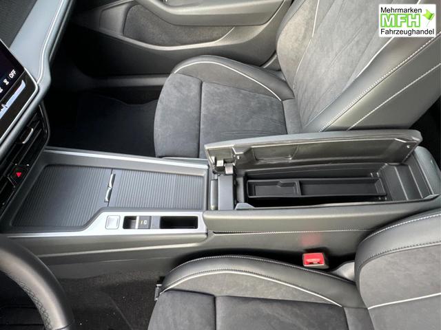 Volkswagen / Passat Variant / Grau / / / DSG+AHK+MASSAGE+NAVI+ACC+KAMERA+LED+17 ALU