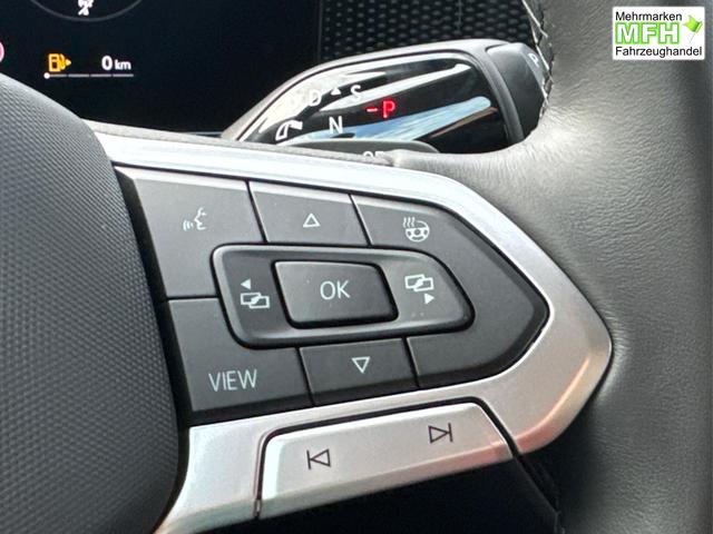 Volkswagen / Passat Variant / Grau / / / DSG+AHK+MASSAGE+NAVI+ACC+KAMERA+LED+17 ALU