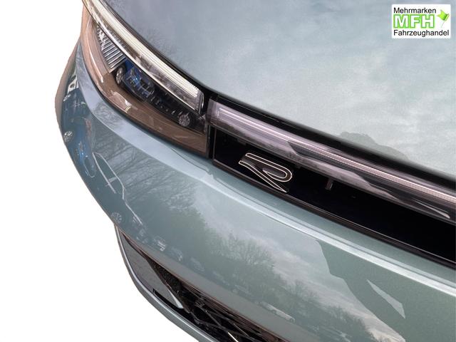 Volkswagen / Passat Variant / Gr&uuml;n / / / 4WD+BLACK+PANO+AHK+DCC+MATRIX+HARMAN