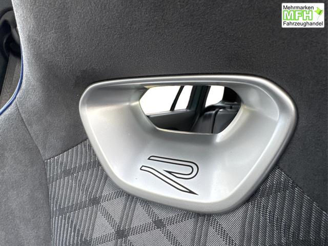 Volkswagen / Passat Variant / Gr&uuml;n / / / 4WD+BLACK+PANO+AHK+DCC+MATRIX+HARMAN