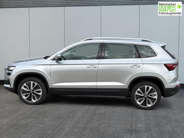 Skoda / Karoq / Silber / / / AHK+KAMERA+EL. HECKKL.+SHZ+ACC+KESSY+18''ALU