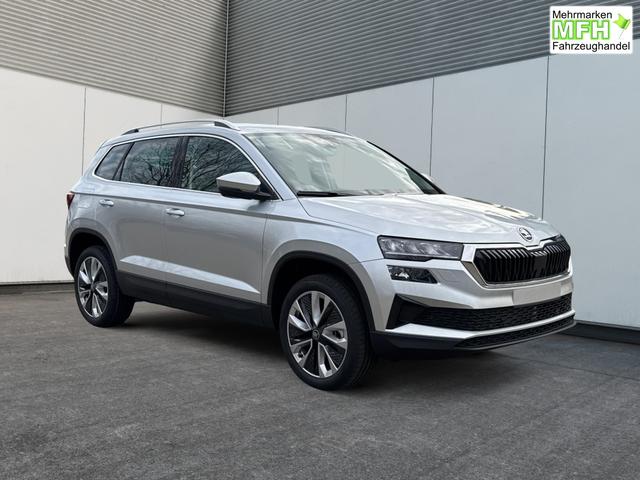 Skoda / Karoq / Silber / / / AHK+KAMERA+EL. HECKKL.+SHZ+ACC+KESSY+18''ALU