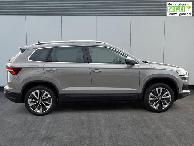 Skoda / Karoq / Grau / / / AHK+KAMERA+EL. HECKKL.+SHZ+ACC+KESSY+18''ALU
