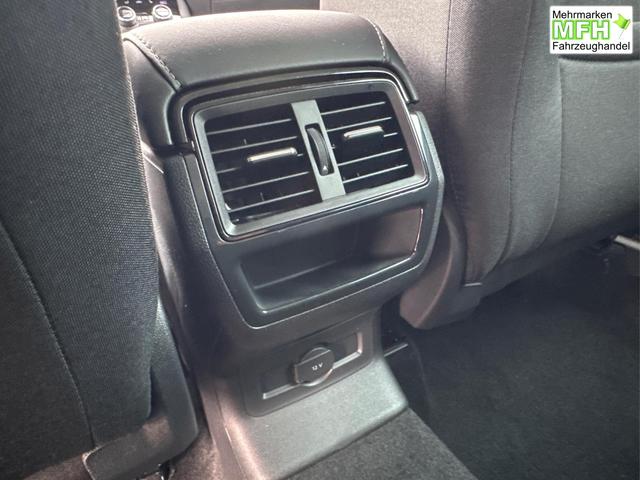 Skoda / Karoq / Grau / / / AHK+KAMERA+EL. HECKKL.+SHZ+ACC+KESSY+18''ALU