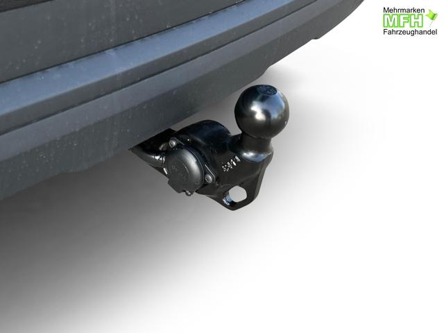 Skoda / Karoq / Schwarz / / / AHK+el.HECKKLAPPE+KAMERA+PDC+KESSY+ACC