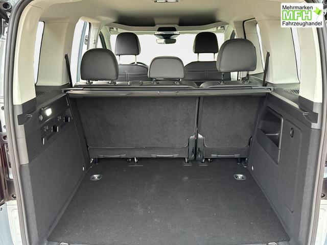 Volkswagen / Caddy / / / / NAVI+AHK+ACC+SHZ+KAMERA+LED+PDC