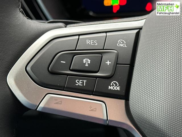 Volkswagen / Caddy / / / / NAVI+AHK+ACC+SHZ+KAMERA+LED+PDC