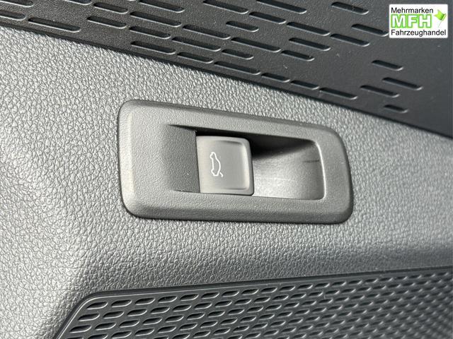 Skoda / Octavia Combi / Wei&szlig; / / / AHK+KAMERA+ACC+EL. HECKKL+SHZ