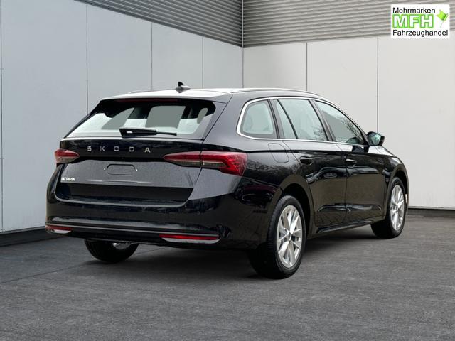 Skoda / Octavia Combi / Schwarz / / / AHK+KAMERA+ACC+EL. HECKKL+SHZ