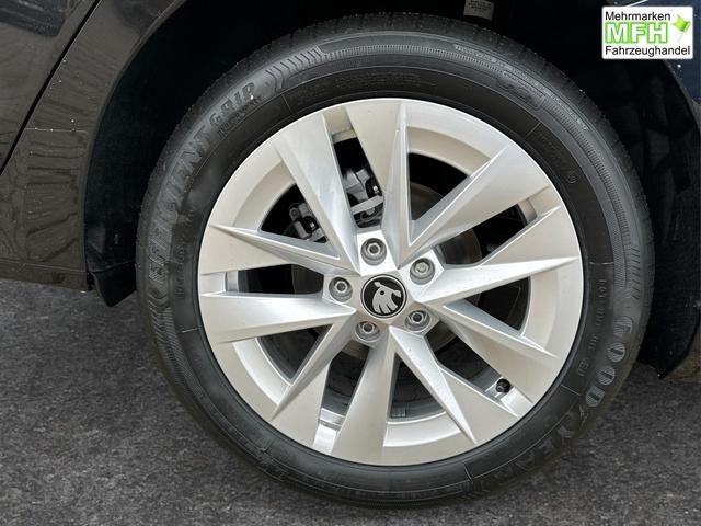 Skoda / Octavia Combi / Schwarz / / / AHK+KAMERA+ACC+EL. HECKKL+SHZ