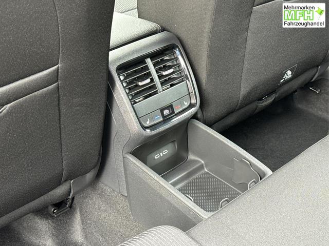 Skoda / Octavia Combi / Schwarz / / / AHK+KAMERA+ACC+EL. HECKKL+SHZ