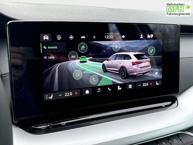 Skoda / Octavia Combi / Schwarz / / / AHK+KAMERA+ACC+EL. HECKKL+SHZ