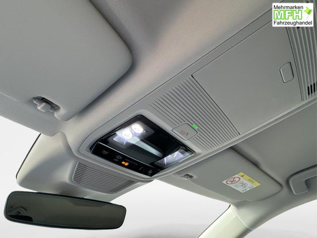 Skoda / Octavia Combi / Schwarz / / / AHK+KAMERA+ACC+EL. HECKKL+SHZ