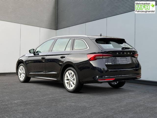 Skoda / Octavia Combi / Schwarz / / / AHK+KAMERA+ACC+EL. HECKKL+SHZ