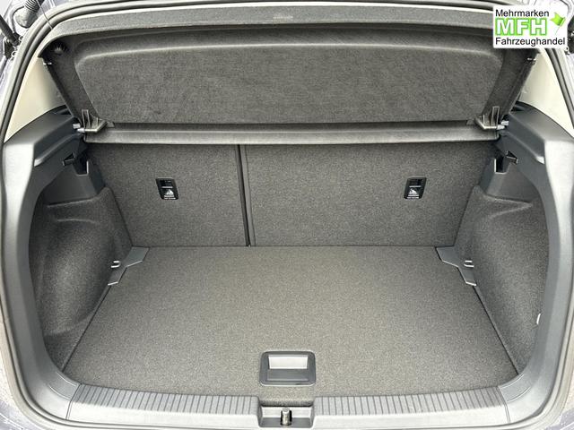 Volkswagen / T-Cross / Grau / / / MATRIX+KAMERA+ACC+KLIMA+SHZ+17 LM+KEYLESS