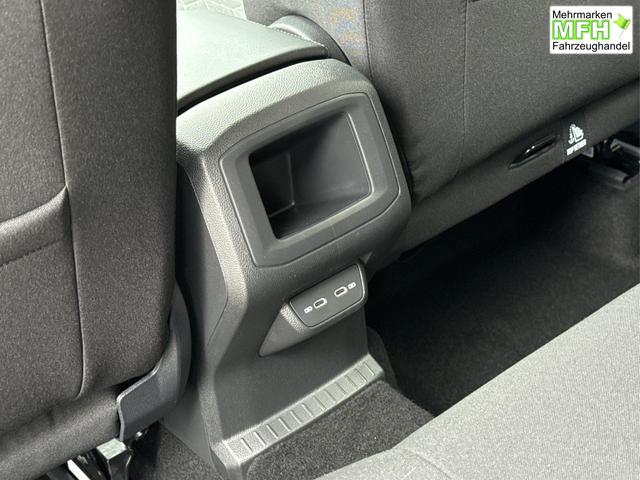 Volkswagen / T-Cross / Schwarz / / / MATRIX+KAMERA+ACC+KLIMA+SHZ+17 LM+KEYLESS