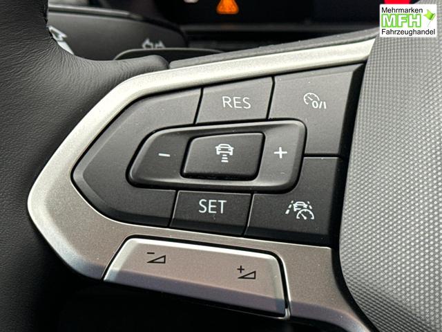 Volkswagen / T-Cross / Schwarz / / / MATRIX+KAMERA+ACC+KLIMA+SHZ+17 LM+KEYLESS