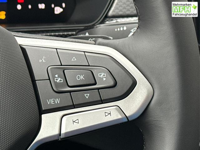 Volkswagen / T-Cross / Schwarz / / / MATRIX+KAMERA+ACC+KLIMA+SHZ+17 LM+KEYLESS