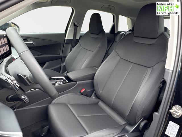 Audi / Q3 / Schwarz / / / SUV *Neues Modell*NAVI+ACC+KAMERA+PDC+EL. HECKKL.+LED, Beispielbilder, ggf. teilweise mit Sonderausstattung