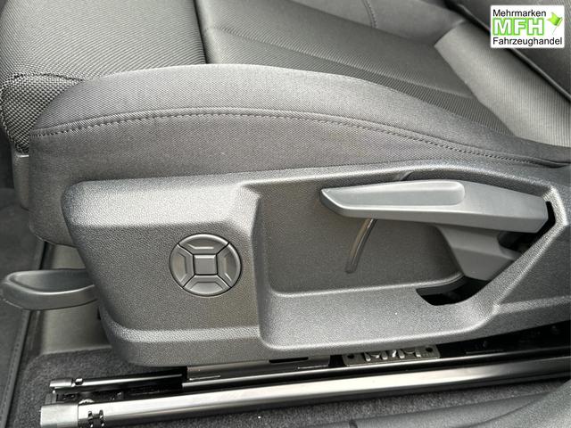 Audi / Q3 / Schwarz / / / SUV *Neues Modell*NAVI+ACC+KAMERA+PDC+EL. HECKKL.+LED, Beispielbilder, ggf. teilweise mit Sonderausstattung