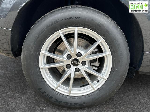 Audi / Q3 / Grau / / / *Neues Modell*NAVI+ACC+KAMERA+PDC+EL. HECKKL.+LED