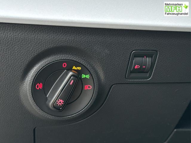 Seat / Arona / Blau / / / 5J GARANTIE+SHZ+KLIMA+PDC+TEMPOMAT+VOLL-LED+16 ALU