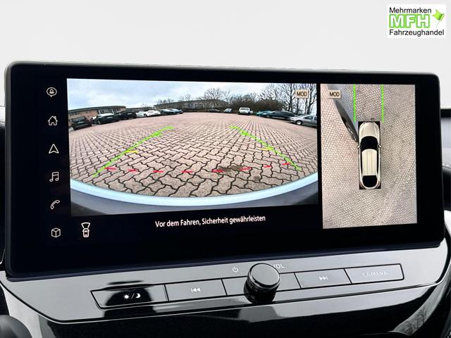 Nissan / Juke / / / / NAVI+360&deg; KAMERA+SHZ+VOLL-LED+BOSE+PDC