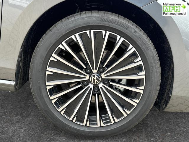 Volkswagen / Passat Variant / Grau / / / DSG+PANO+NAVI+MATRIX+360 KAM+MASSAGE+ACC+18 LM