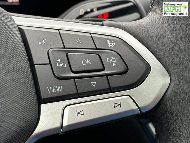 Volkswagen / Passat Variant / Grau / / / DSG+PANO+NAVI+MATRIX+360 KAM+MASSAGE+ACC+18 LM