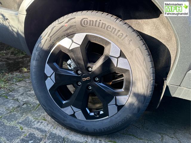 Dacia / Bigster / Schwarz / / / PANO+NAVI+ARKAMYS+KAMERA+SHZ+LED+18 ALU