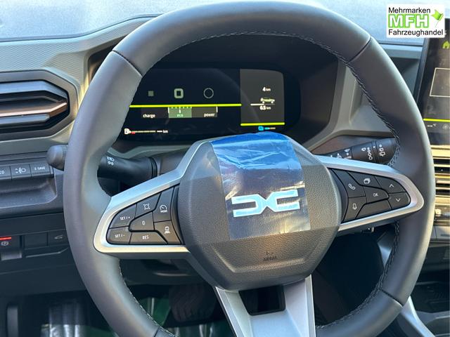 Dacia / Bigster / Schwarz / / / PANO+NAVI+ARKAMYS+KAMERA+SHZ+LED+18 ALU