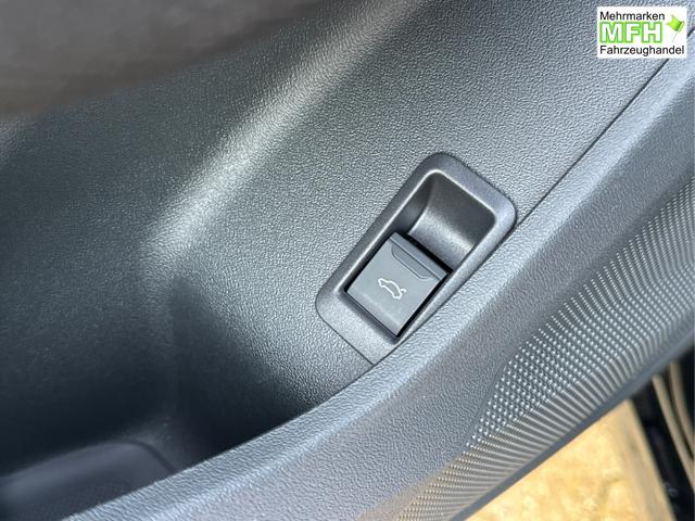 Audi / A5 / / / / quattro NAVI+EL. HECKKL.+PDC+LED+17 LM, Beispielbilder, ggf. teilweise mit Sonderausstattung