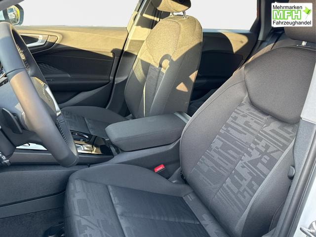 Audi / A5 / / / / quattro NAVI+EL. HECKKL.+PDC+LED+17 LM