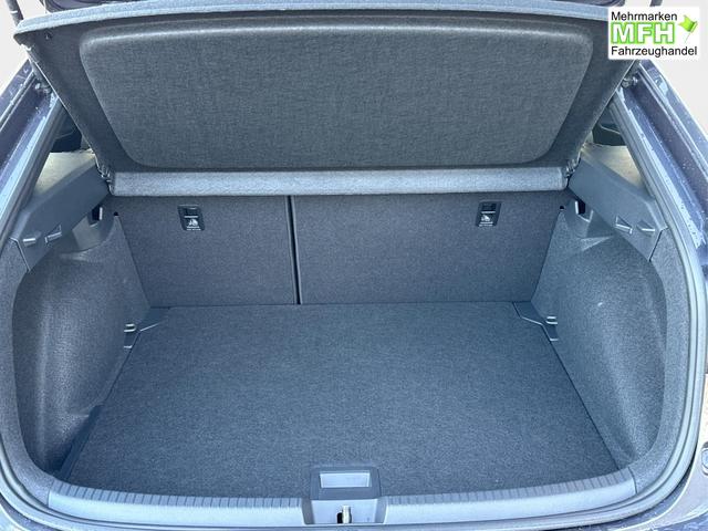 Volkswagen / Taigo / Grau / / / MATRIX+Keyless+KAMERA+18ALU+ACC+SHZ, Beispielbilder, ggf. teilweise mit Sonderausstattung