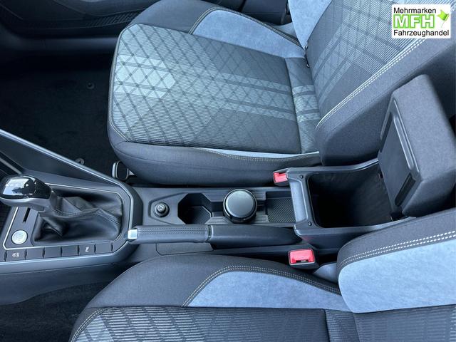 Volkswagen / Taigo / Silber / / / MATRIX+Keyless+KAMERA+18ALU+ACC+SHZ, Beispielbilder, ggf. teilweise mit Sonderausstattung