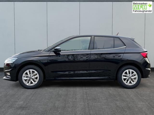 Skoda / Fabia / / / / DSG+5J GARANTIE+KAMERA+KESSY+LED