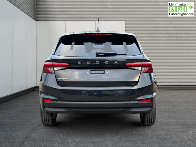 Skoda / Fabia / / / / DSG+5J GARANTIE+KAMERA+KESSY+LED