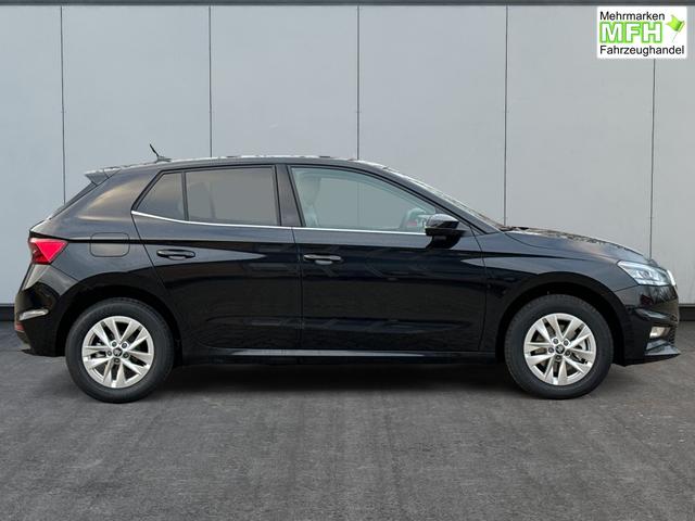 Skoda / Fabia / / / / DSG+5J GARANTIE+KAMERA+KESSY+LED