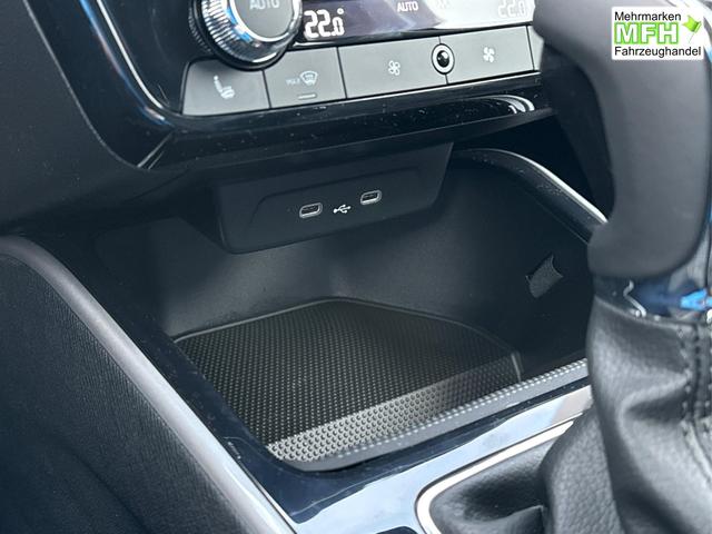 Skoda / Fabia / / / / DSG+5J GARANTIE+KAMERA+KESSY+LED