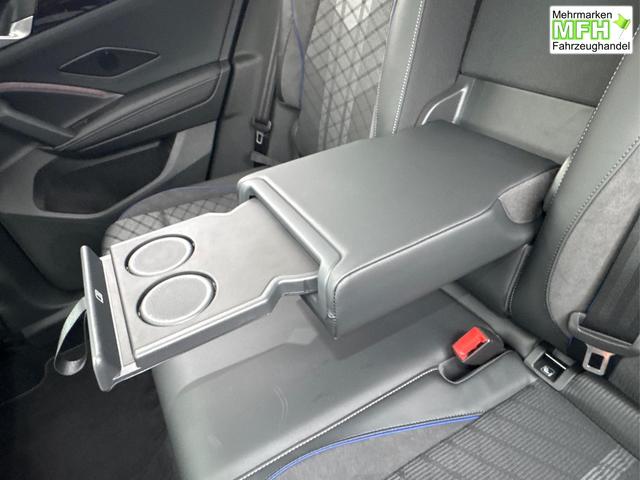 Volkswagen / Tiguan / Grau / / / PLUG-IN+PANO+AHK+HD MATRIX+NAVI+BLACK STYLE+20 LM+ACC