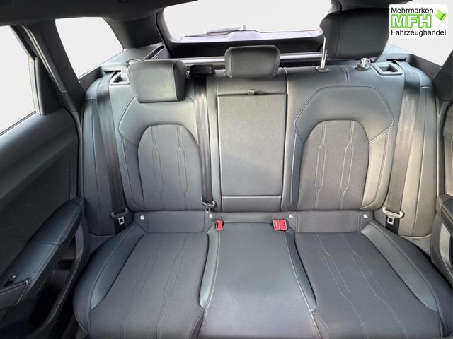 Cupra / Leon Sportstourer / Gelb / / / 