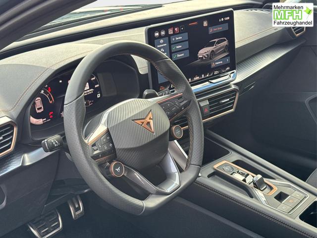 Cupra / Leon Sportstourer / Gelb / / / 