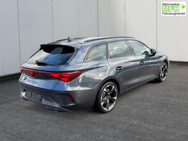 Cupra / Leon Sportstourer / Gelb / / / , Beispielbilder, ggf. teilweise mit Sonderausstattung