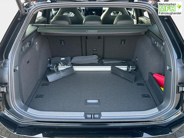 Volkswagen / Passat Variant / Schwarz / / / 4WD+PANO+AHK+HARMAN+NAVI+HUD+Matrix+ACC, Beispielbilder, ggf. teilweise mit Sonderausstattung