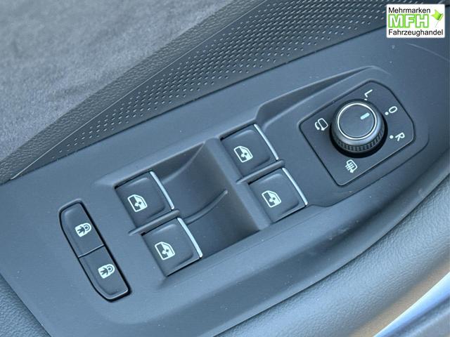 Volkswagen / Passat Variant / Schwarz / / / 4WD+PANO+AHK+HARMAN+NAVI+HUD+Matrix+ACC, Beispielbilder, ggf. teilweise mit Sonderausstattung