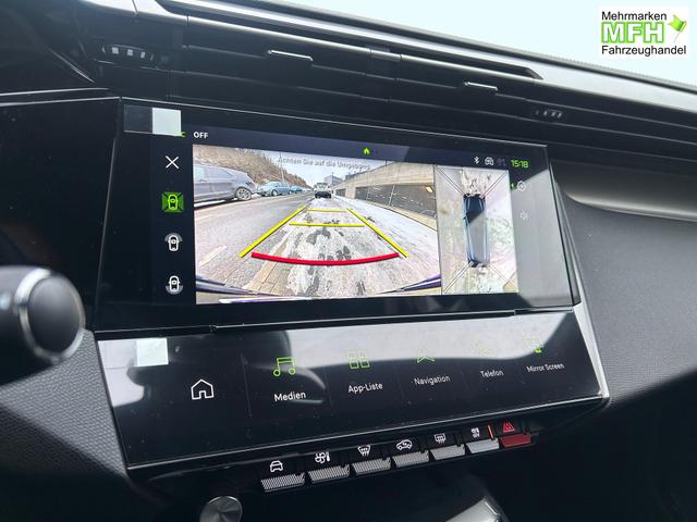 Beispielbilder, ggf. teilweise mit Sonderausstattung