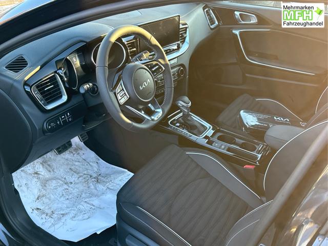 Kia / XCeed / Schwarz / / / ACC+SHZ+eHK+KAMERA+NAVI+LED+18 ALU, Beispielbilder, ggf. teilweise mit Sonderausstattung