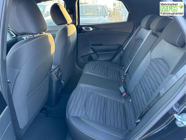 Kia / XCeed / Schwarz / / / ACC+SHZ+eHK+KAMERA+NAVI+LED+18 ALU, Beispielbilder, ggf. teilweise mit Sonderausstattung